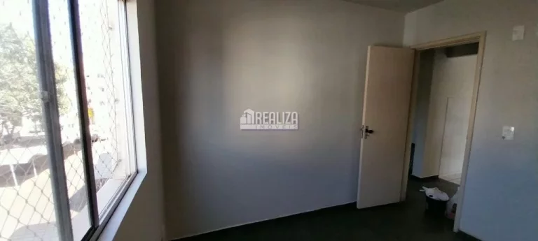 Imagem Apartamento para Alugar no Condomínio João Bichuette, no bairro Abadia, Uberaba - Excelente Localização!