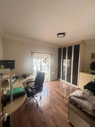 Imagem Casa Sobrado, 4 Dormitórios (2 suítes),296m² 4 vagas, Jd Apollo II, SJc.