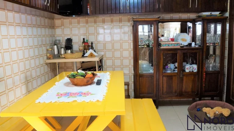 Casa ampla à venda no Bairro Nossa Senhora de Lourdes