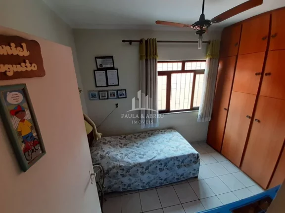 Imagem Casa de 275 m², Térrea no Centro de Mauá, 3 Dormitórios, 2 Banheiros, 5 Vagas ou mais, Vila Bocaina, Mauá-SP