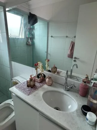 Imagem Sobrado com 2 dormitórios à venda, 80 m² por R$ 690.000,00 - Jardim Carlos Cooper - Suzano/SP