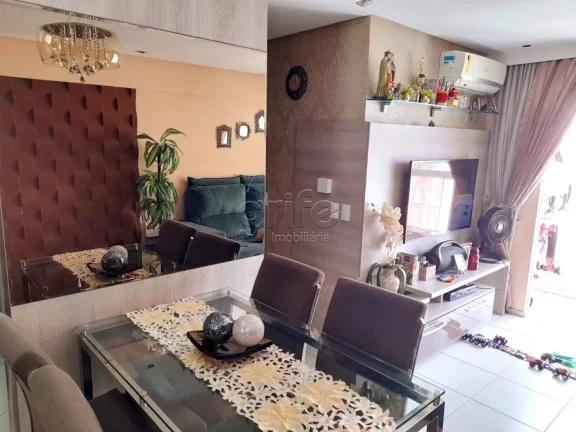 CONDOMÍNIO VIVENDA PARANGABA. * Próximo ao Terminal da Lagoa, Supermercados Assaí, farmácias, po...