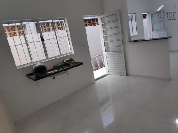 Imagem Linda casa conjunto residencial Galo Branco -2 dormitórios sendo 1 suíte