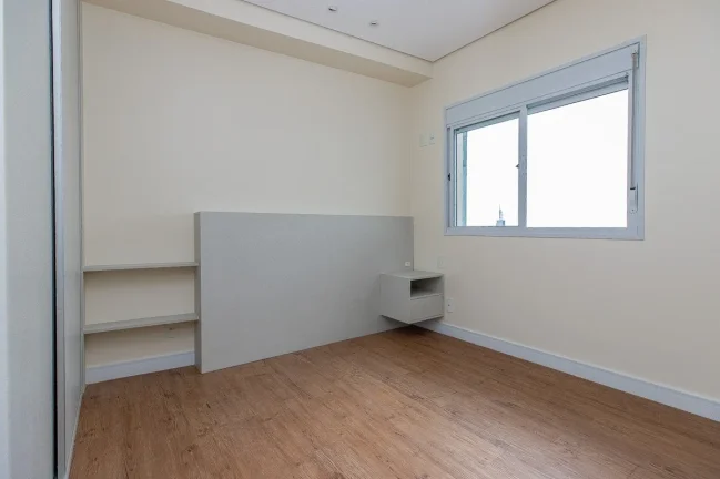 Imagem Apartamento 72M², 2Q, 1 Suíte, 2 Banheiros, 2 Vagas, Academia, Piscina, Churrasqueira, Piscina Aquecida e Coberta, Quadra Squash, Cinema, SPA, Gerador