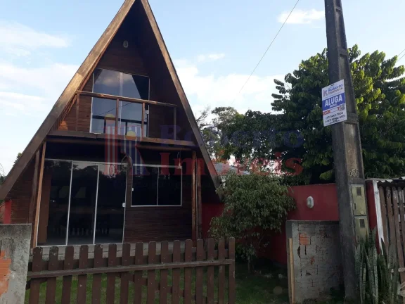 Chalé bem localizado em Itapoá