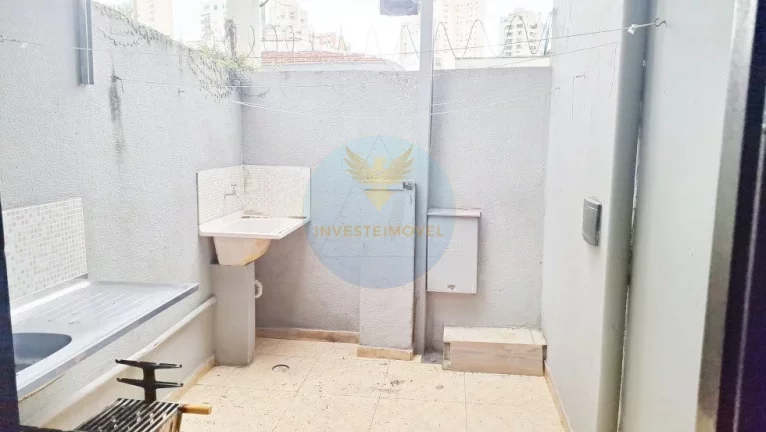 Imagem Casa ampla próxima ao Metrô Vila Madalena