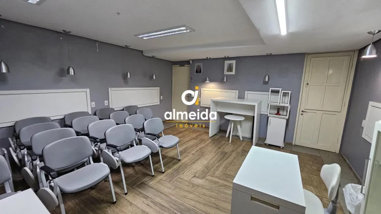 Imagem CASA COMERCIAL NO BAIRRO NOSSA SENHORA DE LOURDES