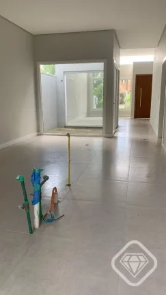 Imagem Casa Térrea no Terra Ville com 3 Suítes e Amplo Pátio

Brilhante Imóveis apresenta esta belíssi...
