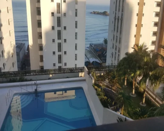 Imagem Apartamento reformado com vista e lazer no calçadão