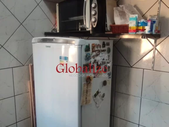 Imagem Seu refúgio pertinho do mar está aqui! APARTAMENTO NO EMBARÉ 2 DORMITÓRIOS BAIXOU O PREÇO R$ 365 MIL