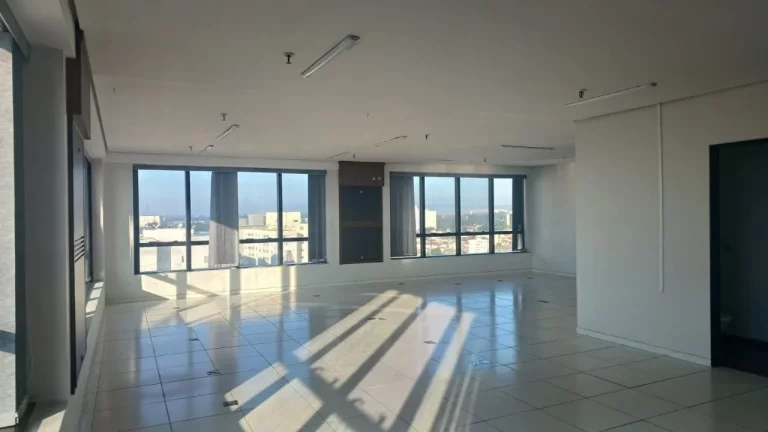 Imagem Sala para alugar, 98 m² por R$ 5.111,08 - Centro - São José dos Campos/SP