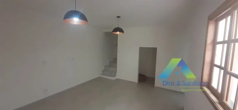 Imagem Sobrado com 3 dormitórios à venda, 250 m² por R$ 1.049.000,00 - Vila Monumento - São Paulo/SP