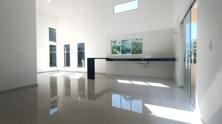 Imagem Linda Chácara no Condomínio Recanto dos Flores - Pinhalzinho - SP