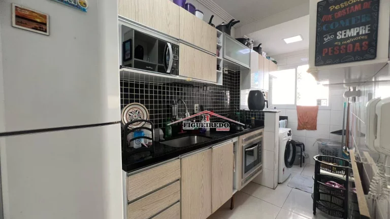 Imagem Apartamento à venda, 61 m² por R$ 379.000,00 - Vila Guilhermina - Praia Grande/SP