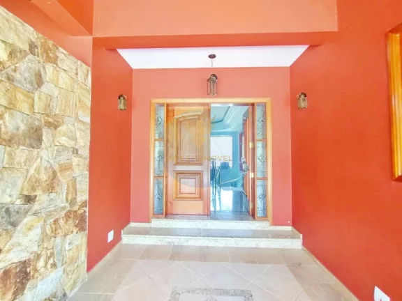 Imagem Casa em Condomínio a Venda no bairro Granja Viana - Cotia, SP