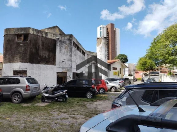 Imagem Casa de 889m² à venda, com Estacionamento, localizado na Ilha do Leite, Recife - Pernambuco.