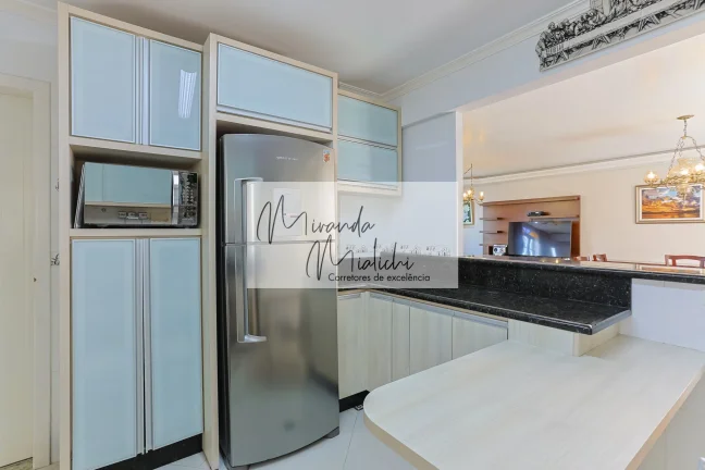 Imagem Casa com 2 suítes à venda na Trindade