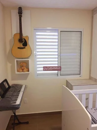 Imagem Linda cobertura em Guarulhos, com 2 dormitórios, sala com sacada, 2 banheiros, cozinha espaçosa com planejado e balcão americano de granito e uma área