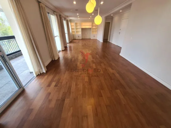 Imagem Apartamento de 3 Suites e 5 Vagas de Garagem em Campo Belo,