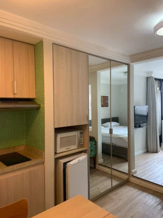 Imagem Flat para aluguel possui 27 metros quadrados com 1 quarto em Cq. César