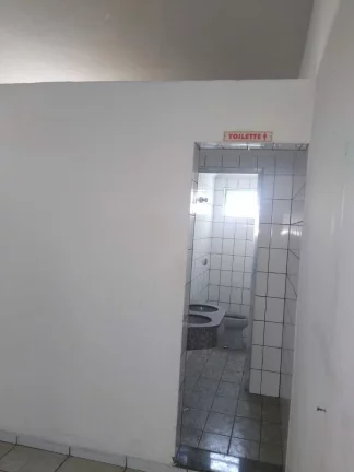 Imagem Salões Comercial Área Construída 850 m² com Terreno de 250 m²!