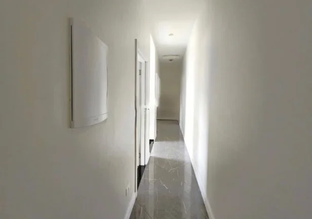 Imagem Casa200m² 4 dormitórios 2 suítes 4 vagas à venda, por R$ 950.000 Granja Viana - SP