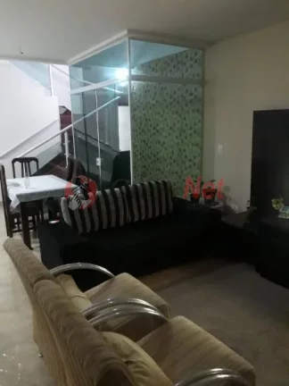 Imagem Sobrado para Venda no bairro Alvarenga com 220m², 3 suítes e 2 vagas