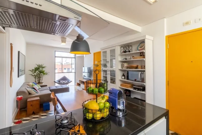 Imagem Apartamento Reformado na Martinico Prado com 2 quartos em 88m2.
