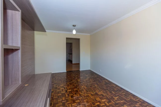 Imagem Excelente Sobrado para Locação – Bairro São Braz, Curitiba