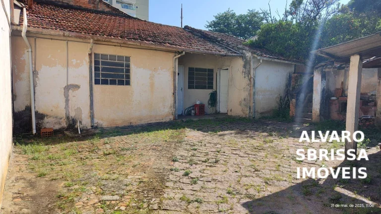 Imagem Casa com 3 dormitórios em terreno de 560m² à venda, por R$ 800.000 - Vila Teixeira - Salto-SP