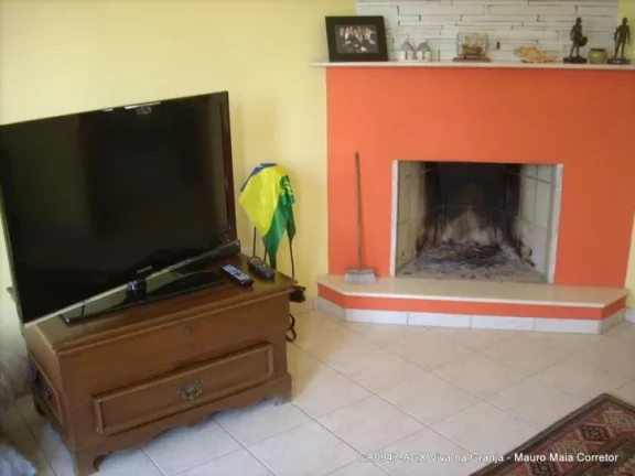 Imagem Casa com 3 dormitórios à venda, 285 m² por R$ 1.350.000,00 - Granja Viana - Carapicuíba/SP