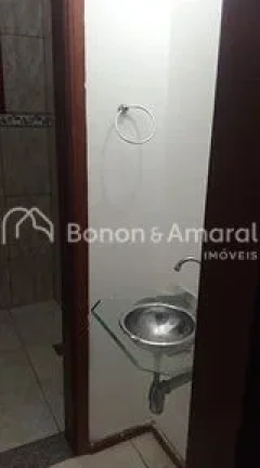 Imagem Excelente sobrado em condomínio tranquilo e arborizado, com 196 m² de construção em terreno ampl...