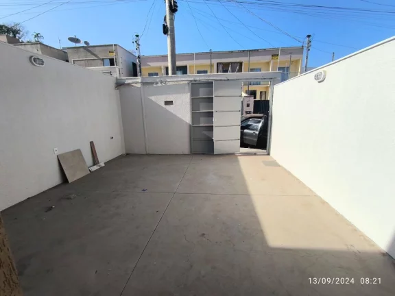 Imagem Casa com 2 Quartos à Venda, 80 m² em Camargos - Ibirité