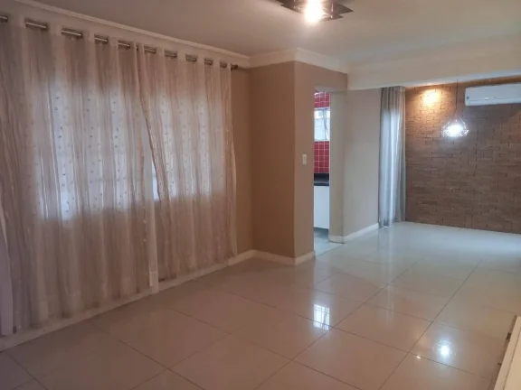 Imagem Casa para Alugar com 148m², 3 dormitórios sendo 2 suítes, churrasqueira, 2 vagas.