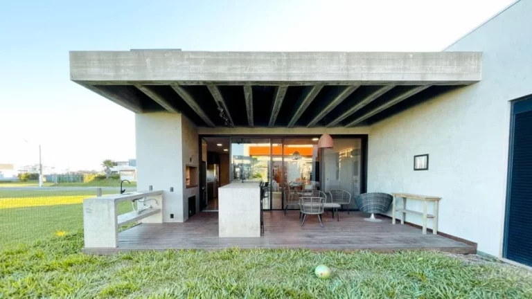 Imagem Casa 4 dormitórios em condominio fechado