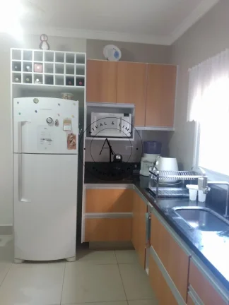 Imagem Luxuosa Casa com 3 Suítes e Área Gourmet em Condomínio Privilegiado de Paulínia!
