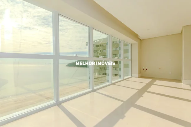 Imagem Apartamento frente mar com 4 dormitórios e uma vista maravilhosa de Balneário Camboriú - SC