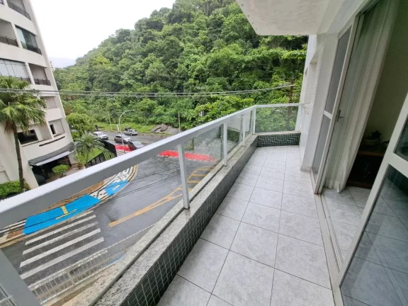 Imagem APARTAMENTO AMPLO, 3 DORMITÓRIOS, 1 QUADRA DA PRAIA, PROXIMO DO MORRO DA RAPINA NO GUARUJÁ