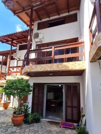 Imagem Casa Geminada Triplex!