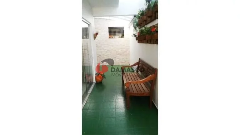 Imagem Sobrado à venda 3 Quartos, 1 Suite, 5 Vagas, 226M², Santa Maria, Santo André - SP