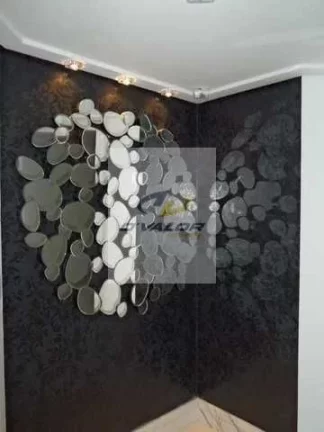 Imagem Vendo apto de luxo, com moveis planejados e vista definitiva para o mar, com 201 m2, varanda, 4 suítes e DCE