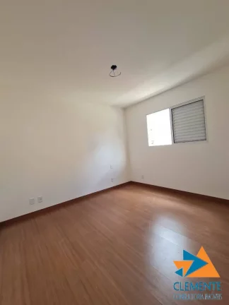 Imagem Lindo apartamento no Bairro Sagrada Família