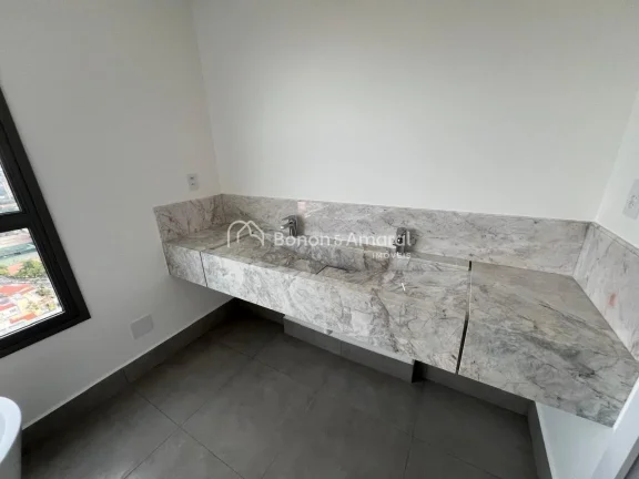 Imagem Apartamento a venda em edifício de alto padrão. Planta moderna e dinâmica. O imóvel possui 3 amp...