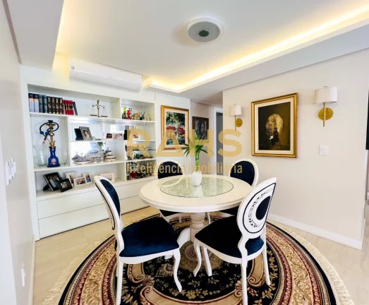 Imagem Apartamento de alto luxo na melhor região do bairro Atiradores. Com 198m², o apartamento foi total...