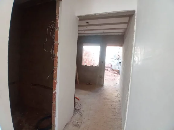 Imagem casa geminada 2 suítes lavabo 2 vagas varanda