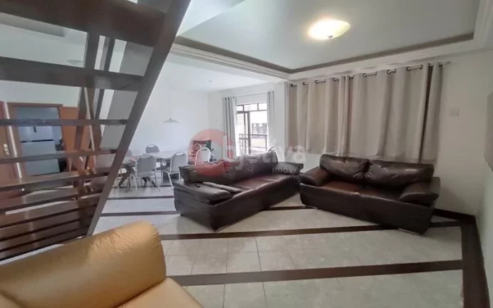 Imagem Cobertura a venda com 4 quartos (2 suítes) no bairro Algodoal - Cabo Frio