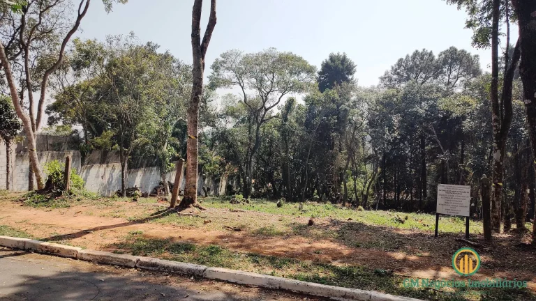 Imagem Terreno com 1575,00m² pronto para construir no São Fernando Golf Club