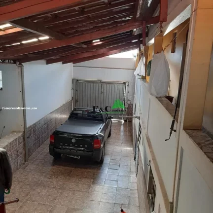 Imagem Sobrado para Venda em Limeira, Vila Queiroz, 2 dormitórios, 6 banheiros, 2 vagas