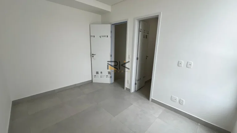 Imagem CASA EM CONDOMINIO À VENDA