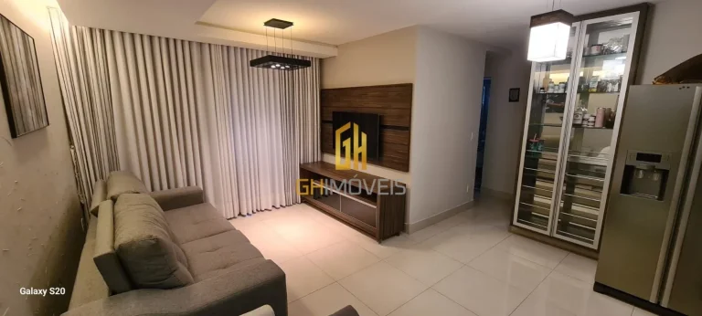 Imagem AP1556

Apartamento posui;

- 2 quartos sendo, 1 suíte;
 - 1 lavabo; 
- Sala;
- Cozinha; 

DIFERENC...